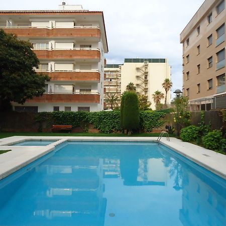 Apartamentos Antillas Fenals Lloret de Mar Exteriör bild