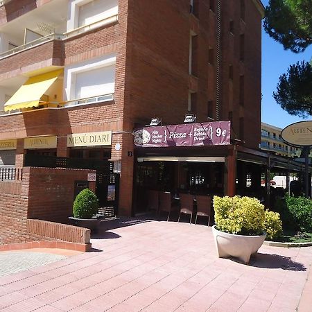 Apartamentos Antillas Fenals Lloret de Mar Exteriör bild