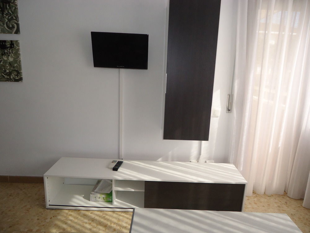 Apartamentos Antillas Fenals Lloret de Mar Exteriör bild