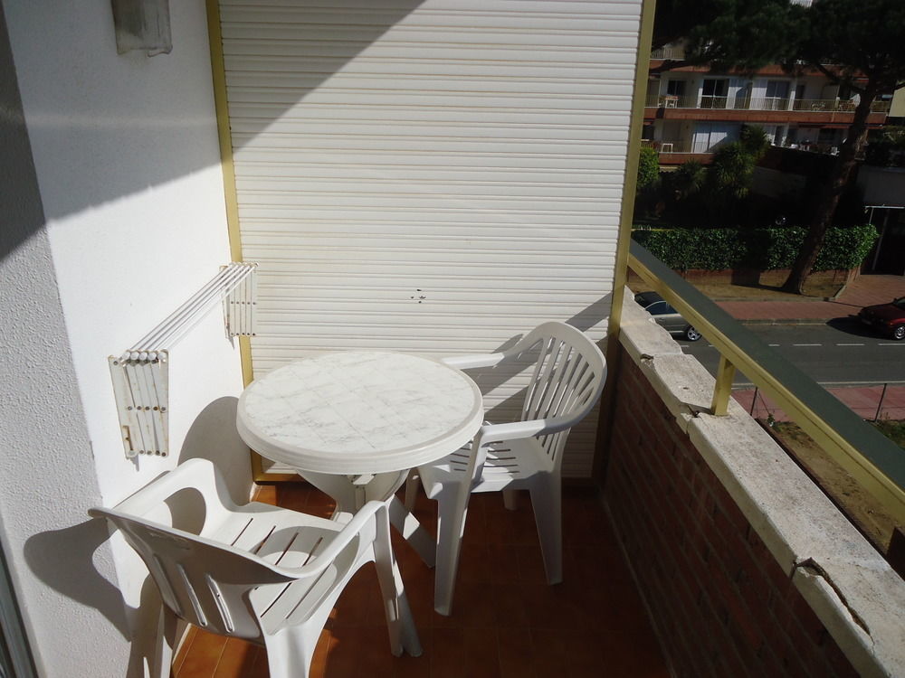 Apartamentos Antillas Fenals Lloret de Mar Exteriör bild