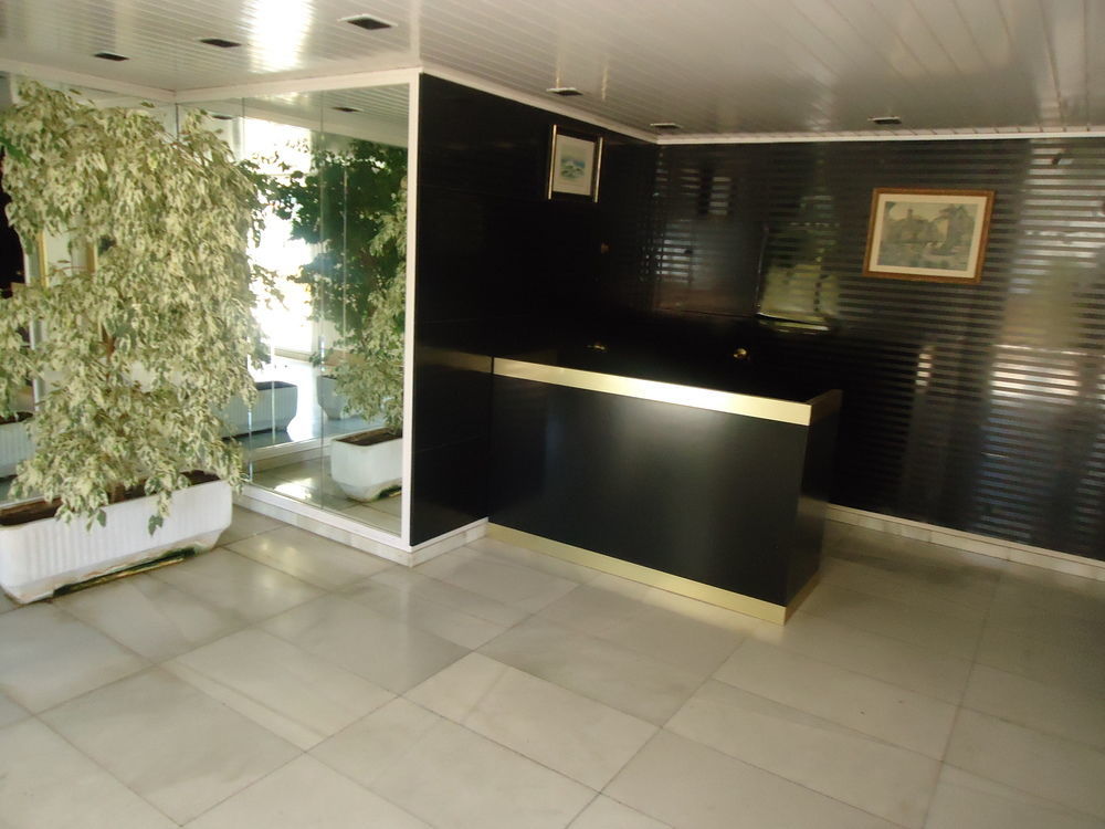 Apartamentos Antillas Fenals Lloret de Mar Exteriör bild