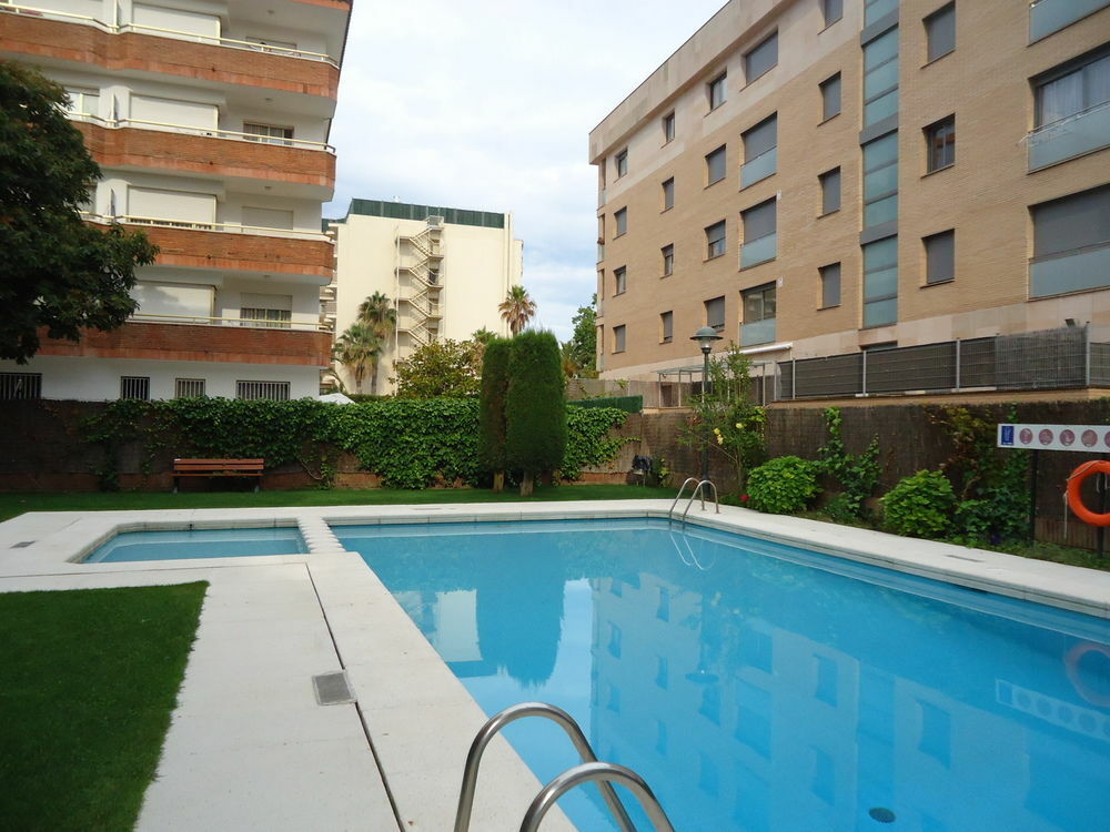 Apartamentos Antillas Fenals Lloret de Mar Exteriör bild